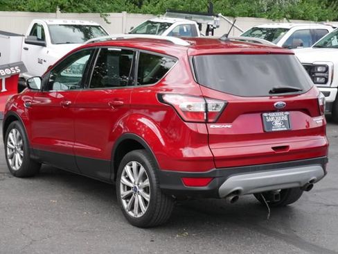 Used 2018 Ford Escape Titanium FWD image 9