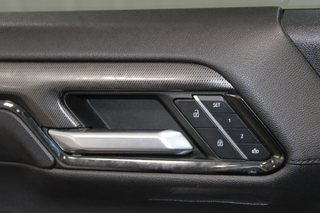 Used 2023 GMC Sierra 1500 AT4 w/ AT4 Preferred Package AWD/4WD image 25