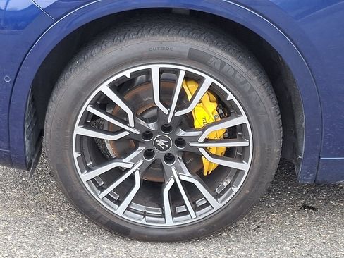 Used 2023 Maserati Grecale Modena image 8