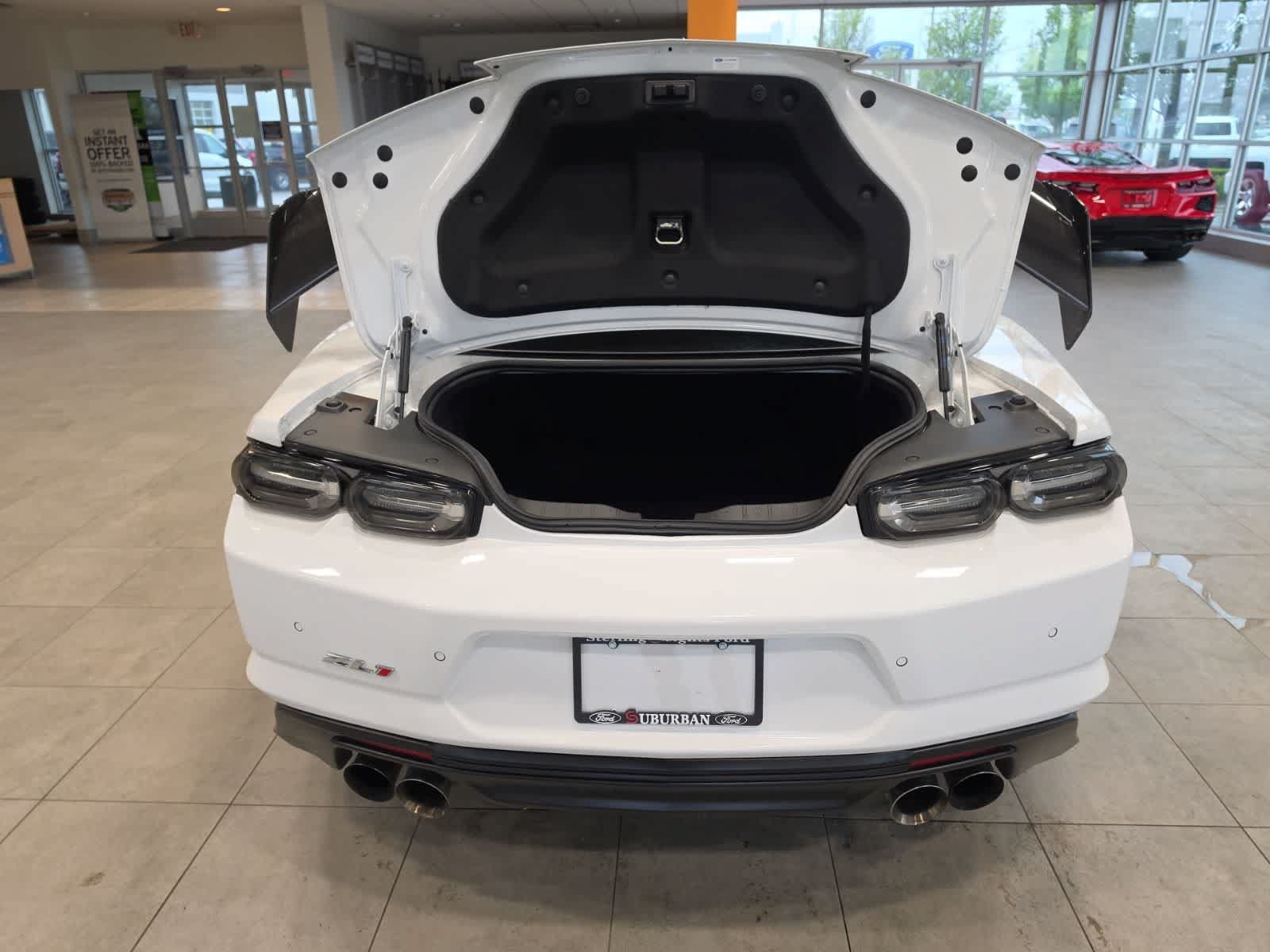 Used 2020 Chevrolet Camaro ZL1 RWD image 36