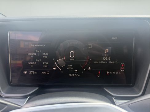 Used 2025 GMC Terrain Elevation AWD/4WD image 19