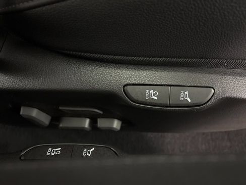 New 2026 Kia Carnival SX Prestige FWD image 21