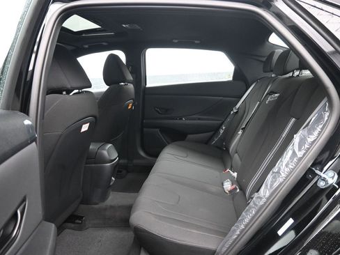 New 2026 Hyundai Elantra SEL Sport Premium FWD image 25