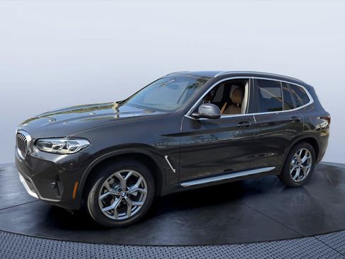 Used 2023 BMW X3 xDrive30i w/ Convenience Package AWD/4WD image 7