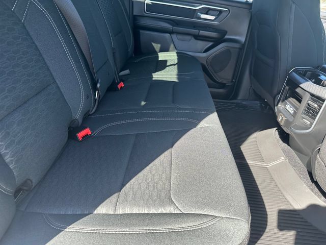Used 2025 RAM 1500 Big Horn AWD/4WD image 24