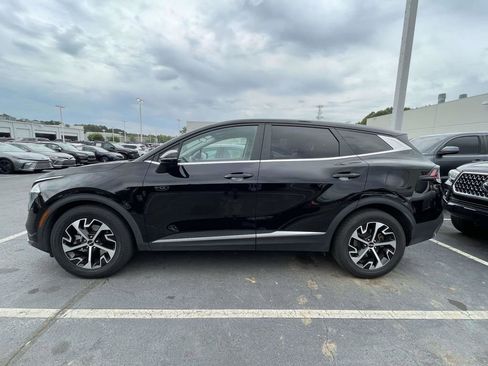 Used 2023 Kia Sportage EX FWD image 11