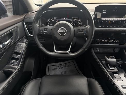 Certified 2023 Nissan Rogue SL w/ SL Premium Package image 26