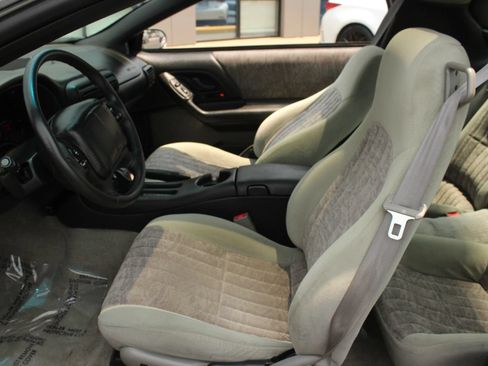 Used 2001 Chevrolet Camaro Z28 w/ Preferred Equipment Group 2 RWD image 15