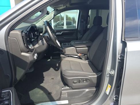 Used 2026 GMC Sierra 1500 Elevation AWD/4WD image 9