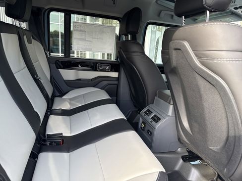 New 2025 INEOS Grenadier Trialmaster Edition image 30