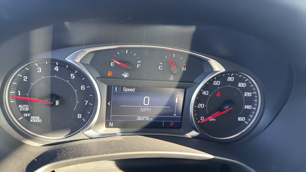 Used 2024 GMC Terrain SLE FWD image 11
