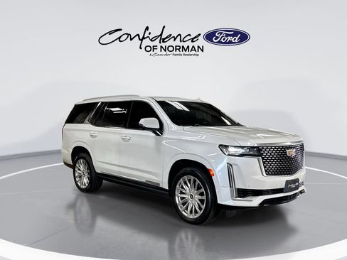 Used 2022 Cadillac Escalade Premium Luxury w/ Performance Package AWD/4WD image 11