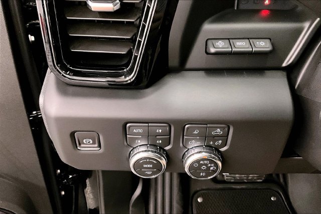 Used 2026 GMC Sierra 1500 AT4X AWD/4WD image 39