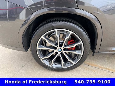 Used 2021 BMW X4 M40i w/ Executive Package image 12