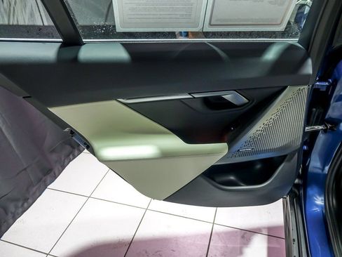 Used 2024 BMW 530i xDrive w/ Premium Package image 29