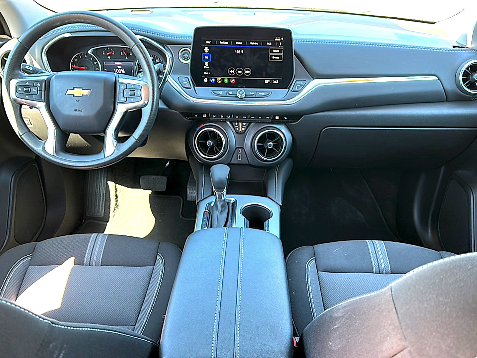 Used 2026 Chevrolet Blazer LT FWD image 20