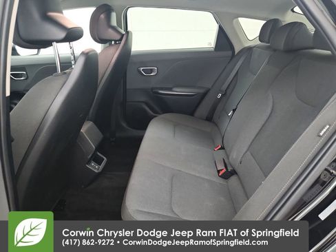 Used 2025 Kia K4 FWD image 28