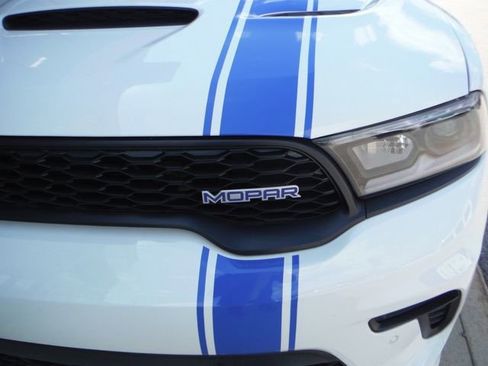 Used 2022 Dodge Durango R/T w/ Tow 'N Go Package AWD/4WD image 8