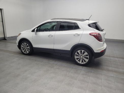 Used 2018 Buick Encore Preferred image 3