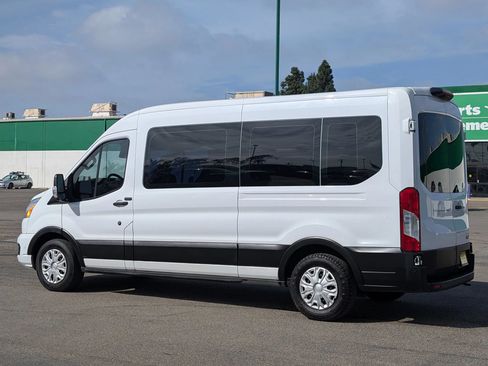 Used 2021 Ford Transit 350 XLT RWD image 2