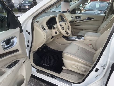 Used 2013 INFINITI JX35 AWD w/ Premium Pkg image 11