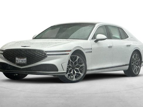 Used 2023 Genesis G90 3.5T image 2