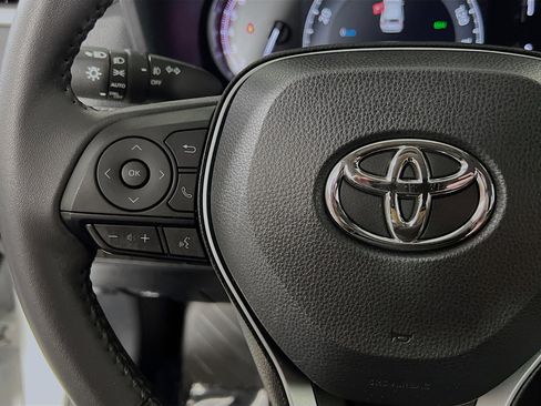 Used 2024 Toyota RAV4 XLE Premium image 19