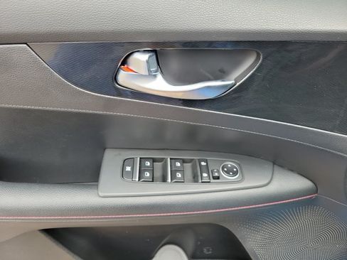 Used 2023 Kia Forte GT FWD image 8