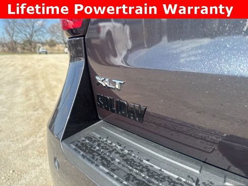 Used 2024 Ford Expedition Max XLT image 11