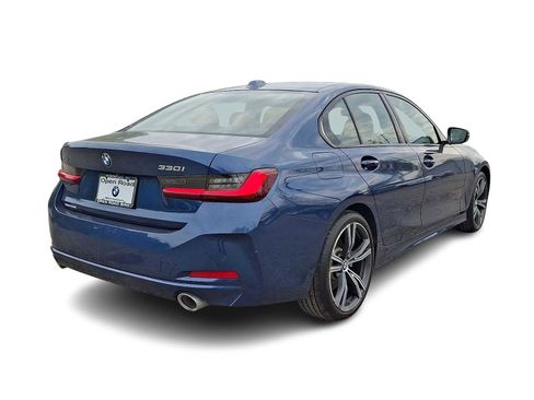 Certified 2023 BMW 330i xDrive Sedan w/ Premium Package AWD/4WD image 6