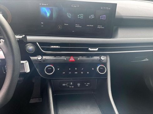 Used 2025 Hyundai Sonata SEL FWD image 24