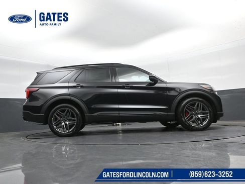 New 2026 Ford Explorer ST w/ Sun And Sound Package image 34