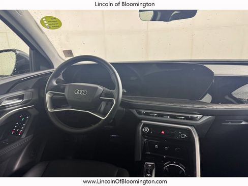 Used 2025 Audi Q5 Premium w/ Convenience Package AWD/4WD image 22