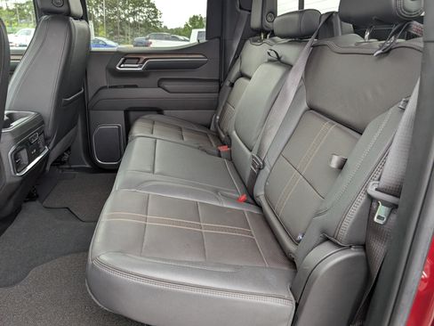 Used 2023 Chevrolet Silverado 1500 High Country w/ Z71 Off-Road Package AWD/4WD image 18
