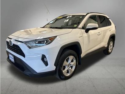 Used 2020 Toyota RAV4 XLE w/ Convenience Package