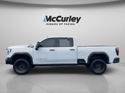 Used 2025 GMC Sierra 2500 AT4X w/ AT4X AEV Edition image 2