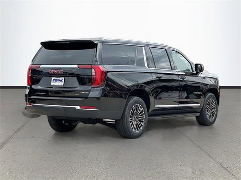 New 2026 GMC Yukon XL Elevation image 4