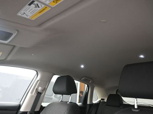 New 2026 Honda HR-V LX image 23