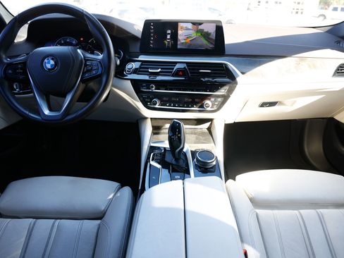 Used 2017 BMW 540i image 25