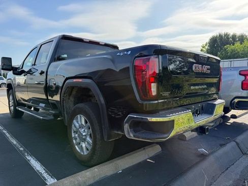 Used 2024 GMC Sierra 2500 SLE w/ SLE Value Package; AWD/4WD image 2