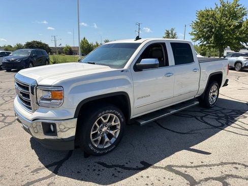 Used 2015 GMC Sierra 1500 SLT w/ SLT Crew Cab Value Package AWD/4WD image 2