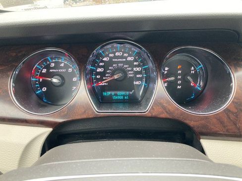 Used 2012 Ford Taurus SEL image 9