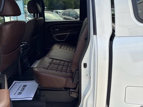 Used 2022 Nissan Titan Platinum Reserve w/ Moonroof Package AWD/4WD image 3