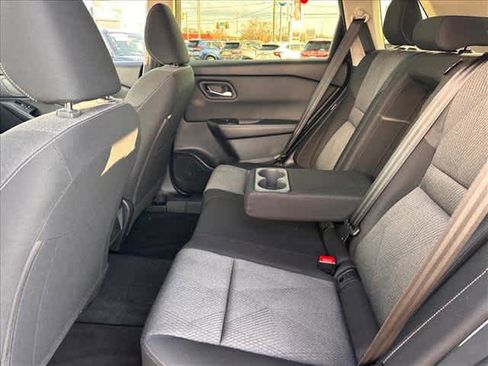 Used 2025 Nissan Rogue SV image 11