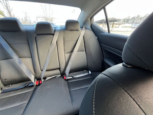 Used 2025 Nissan Altima 2.5 SV image 32