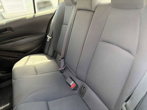 Used 2023 Toyota Corolla LE image 23