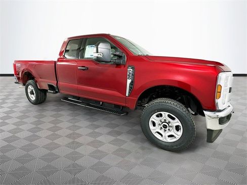 New 2026 Ford F350 XLT w/ FX4 Off-Road Package image 3