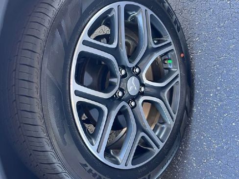 Used 2015 Mitsubishi Outlander GT image 33