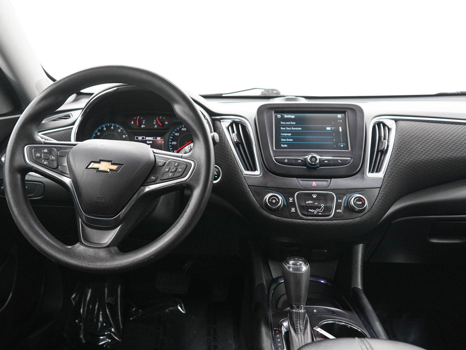 Used 2018 Chevrolet Malibu LT FWD image 14