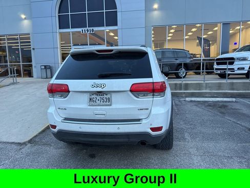 Used 2017 Jeep Grand Cherokee Limited w/ Luxury Group II image 5